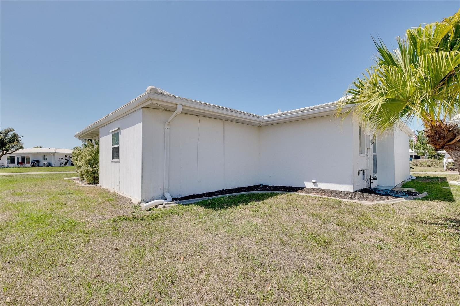 397 CIRCLEWOOD DR #Z1, VENICE, FL, 34293