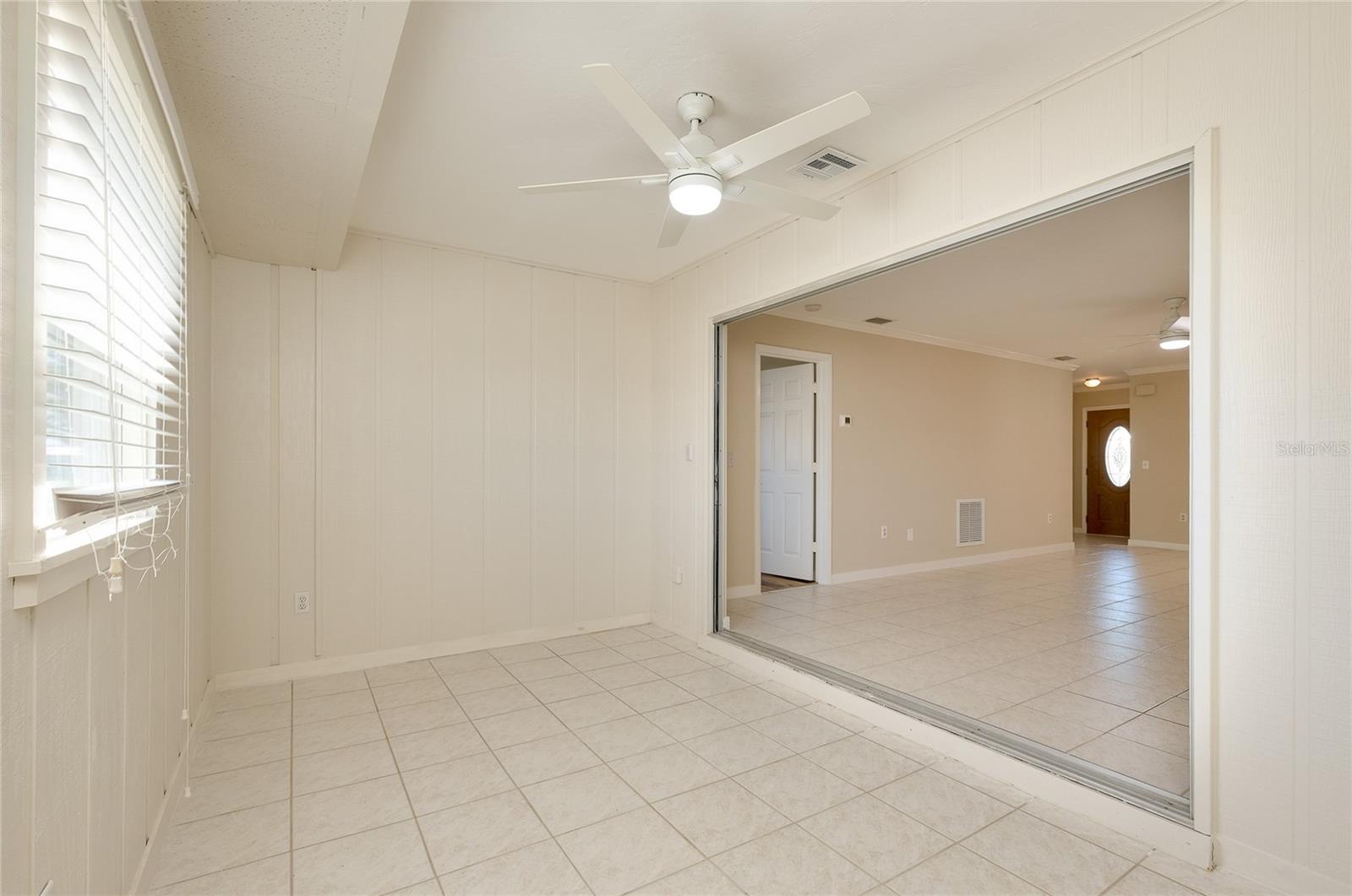 397 CIRCLEWOOD DR #Z1, VENICE, FL, 34293