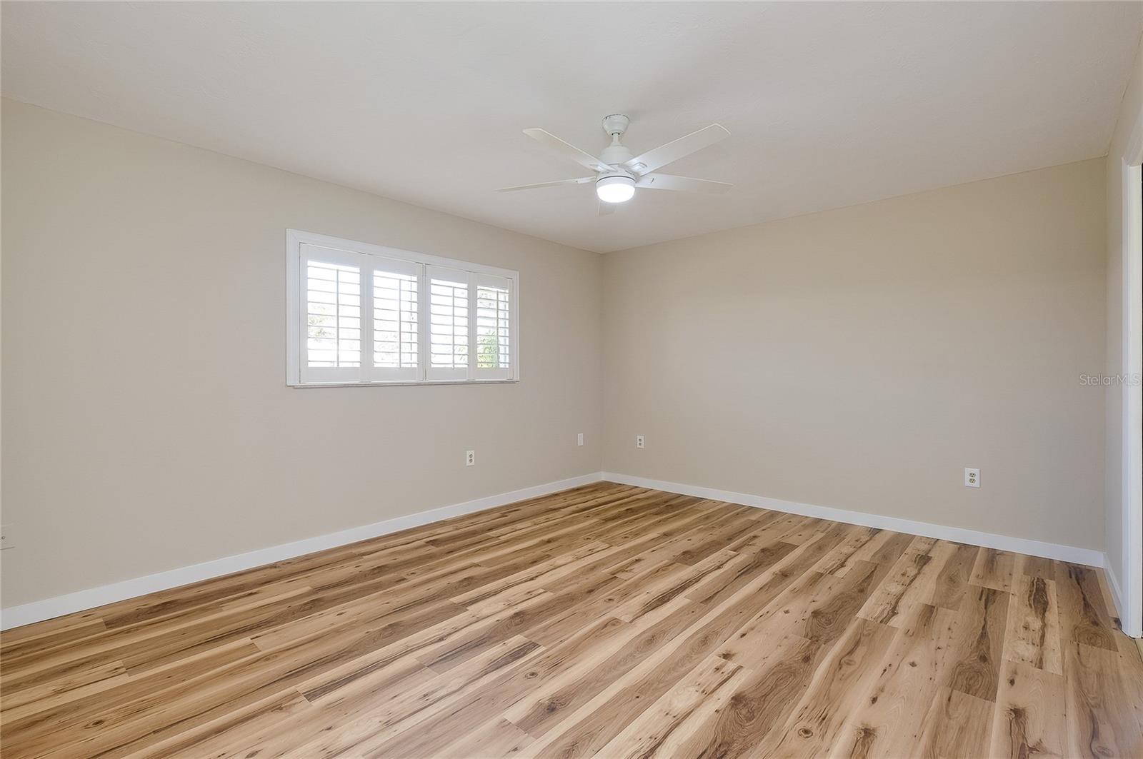 397 CIRCLEWOOD DR #Z1, VENICE, FL, 34293
