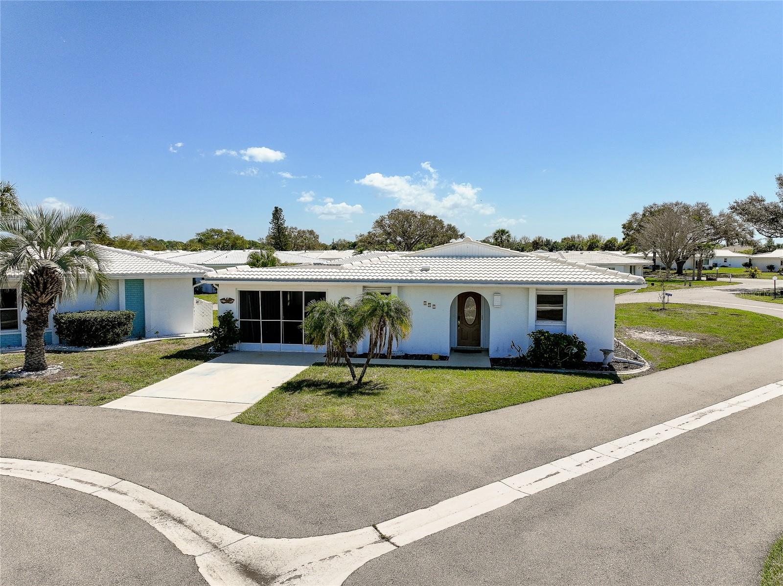 397 CIRCLEWOOD DR #Z1, VENICE, FL, 34293