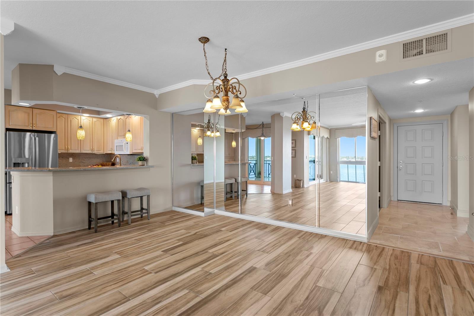 4717 DOLPHIN CAY LN S #507, ST PETERSBURG, FL, 33711