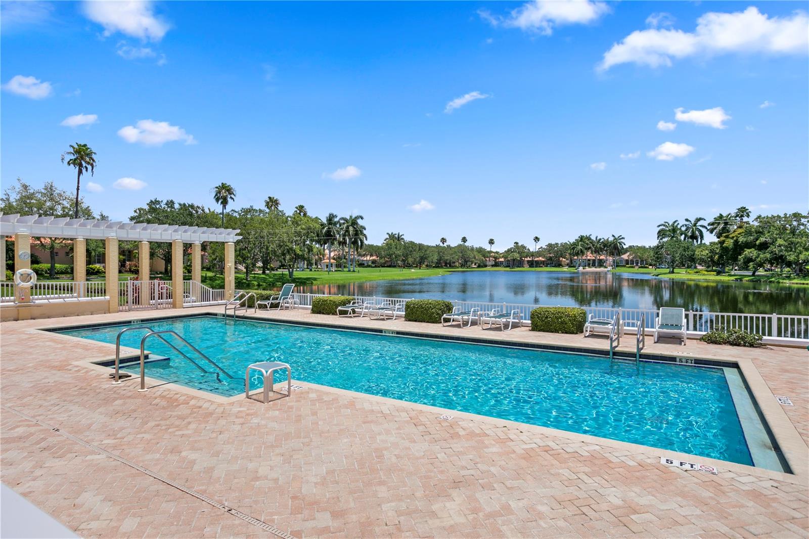 4717 DOLPHIN CAY LN S #507, ST PETERSBURG, FL, 33711