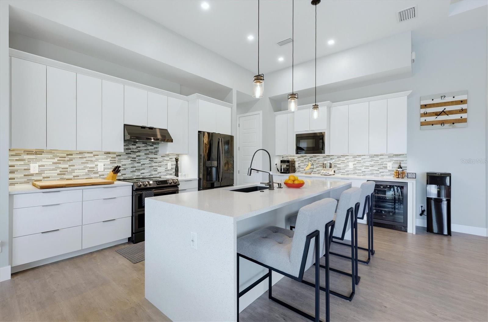 10726 KEARSARGE CIR, PORT CHARLOTTE, FL, 33981