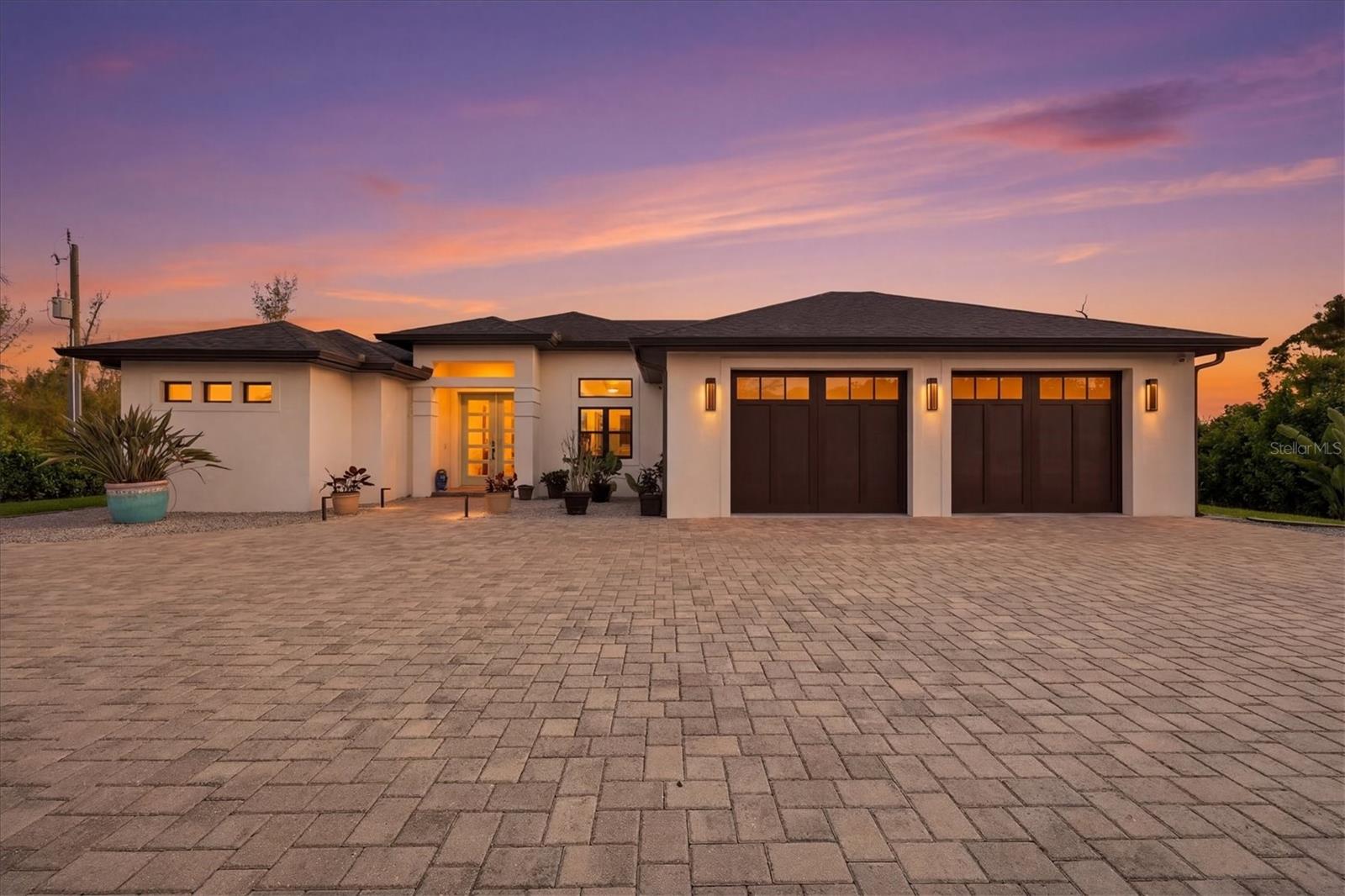 10726 KEARSARGE CIR, PORT CHARLOTTE, FL, 33981