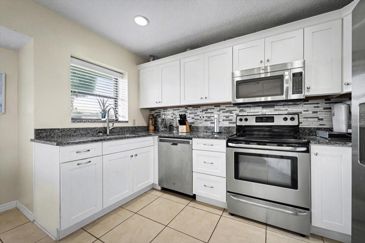 109 CORAL REEF CT N, PALM COAST, FL, 32137