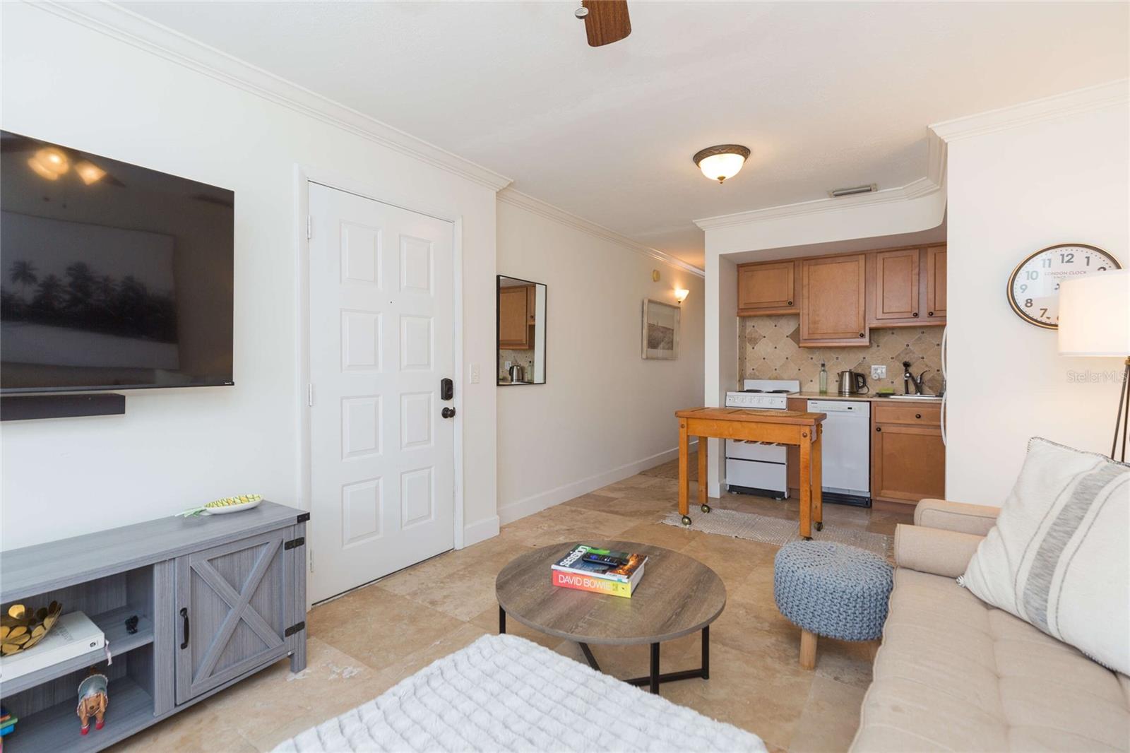 Living Room & Kitchen