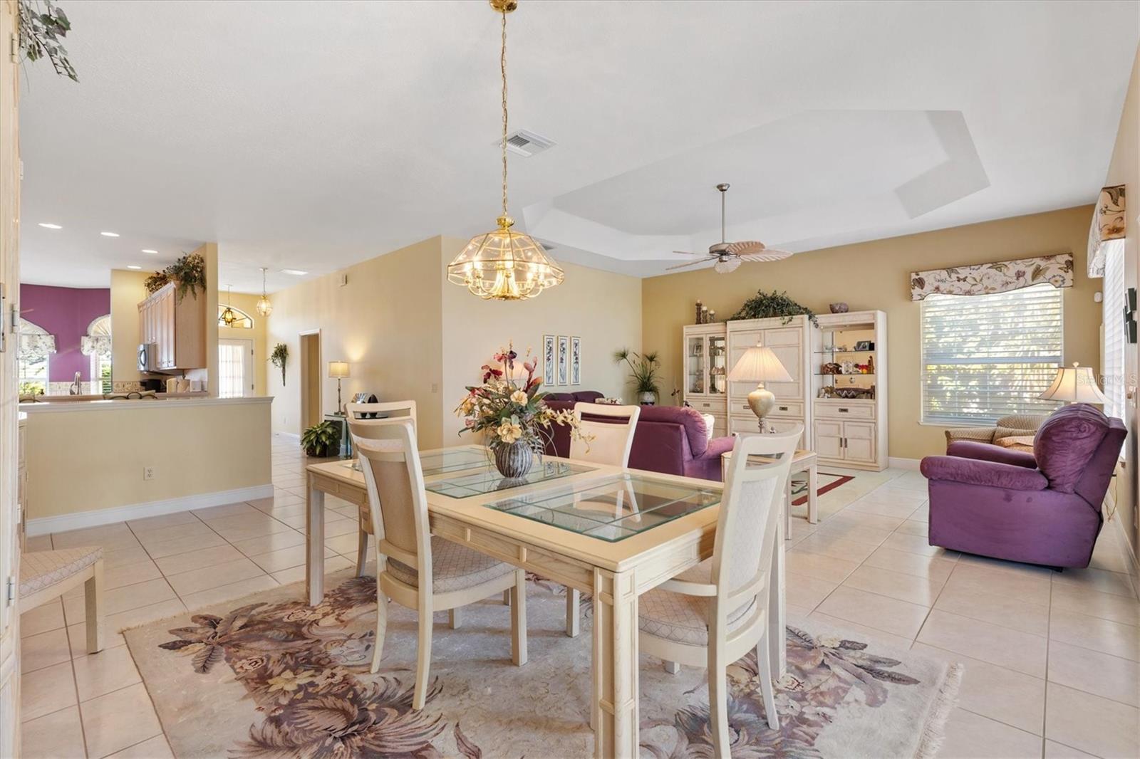 17648 SE 88TH COVINGTON CIR, THE VILLAGES, FL, 32162