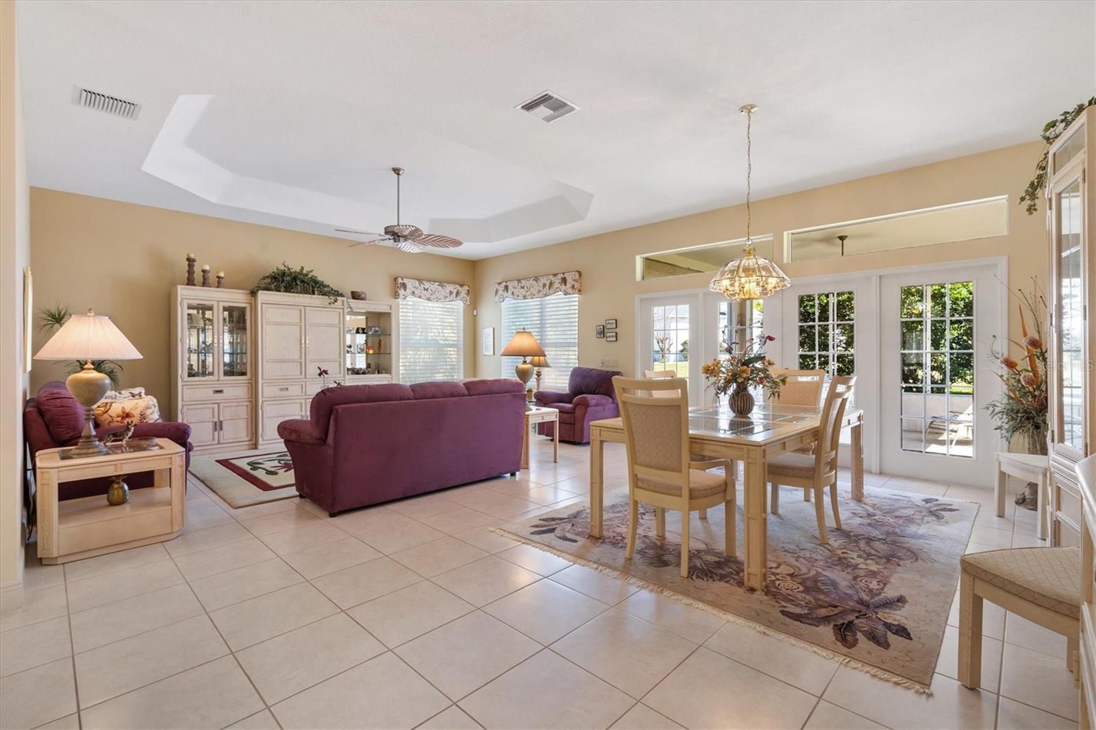 17648 SE 88TH COVINGTON CIR, THE VILLAGES, FL, 32162