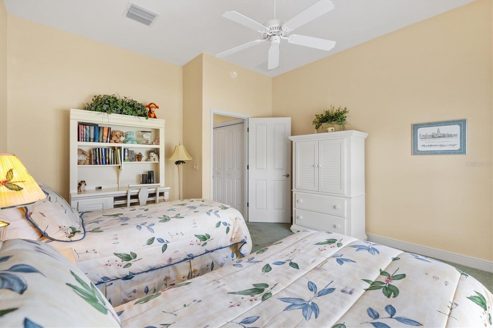 17648 SE 88TH COVINGTON CIR, THE VILLAGES, FL, 32162