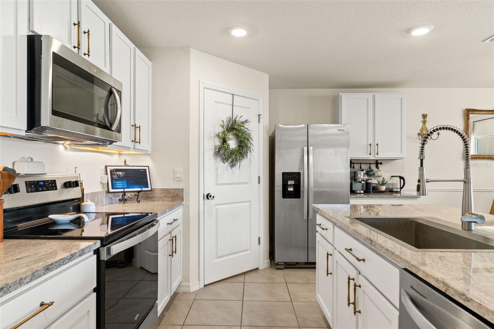 4663 SIGCOM PL, WILDWOOD, FL, 34785