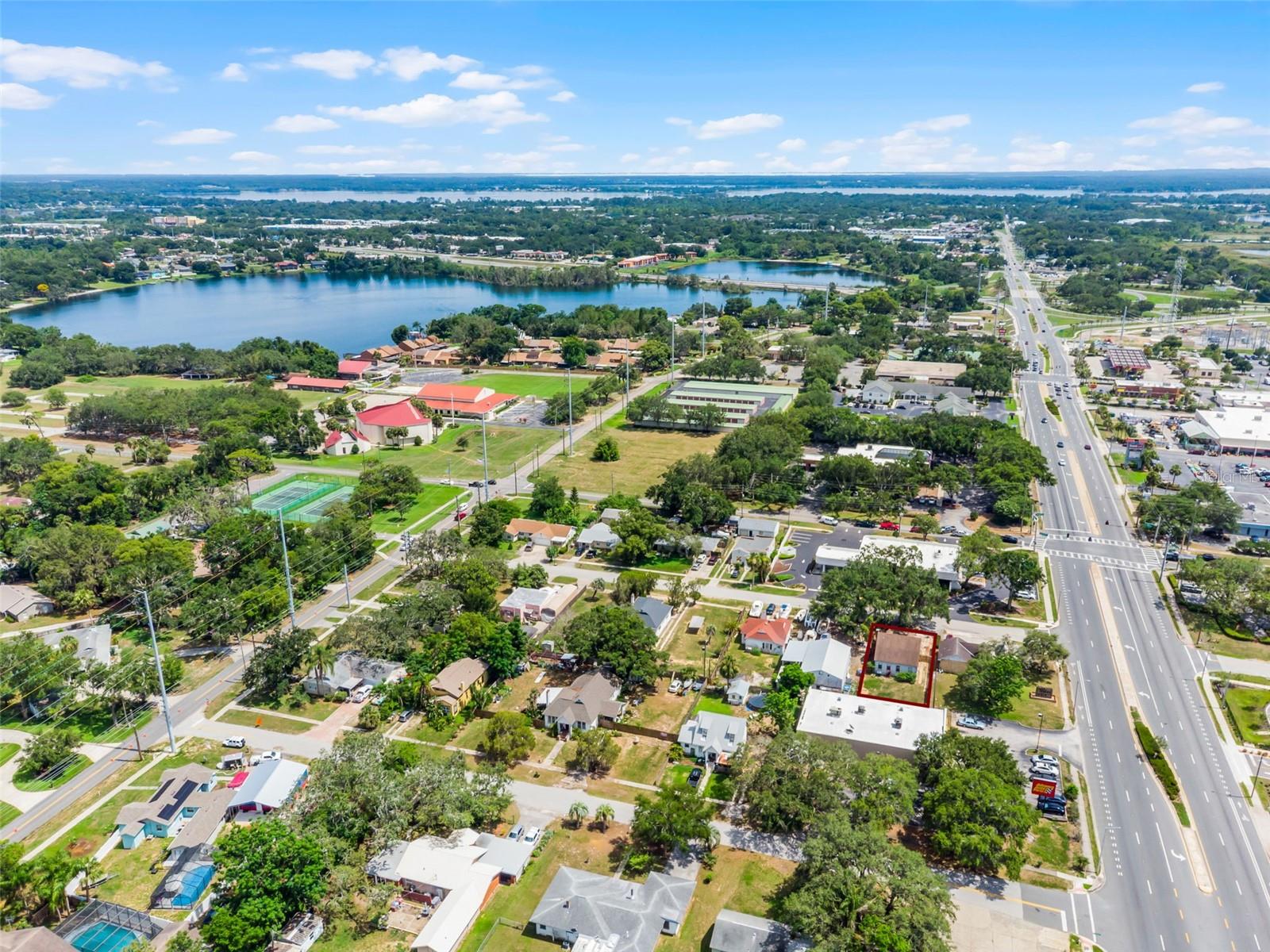 25 E PINECREST AVE, EUSTIS, FL, 32726