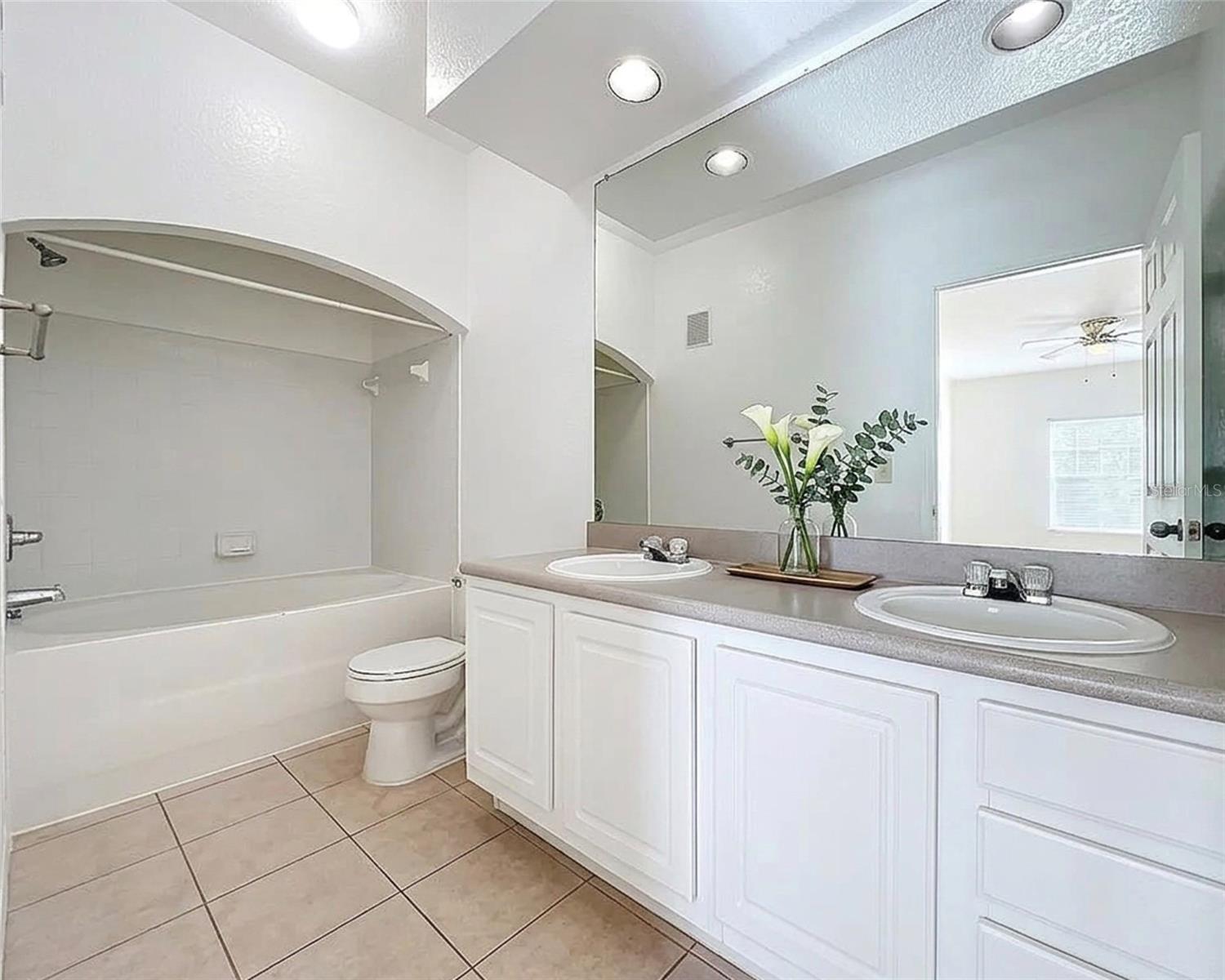 174 VILLA DI ESTE TER #200, LAKE MARY, FL, 32746