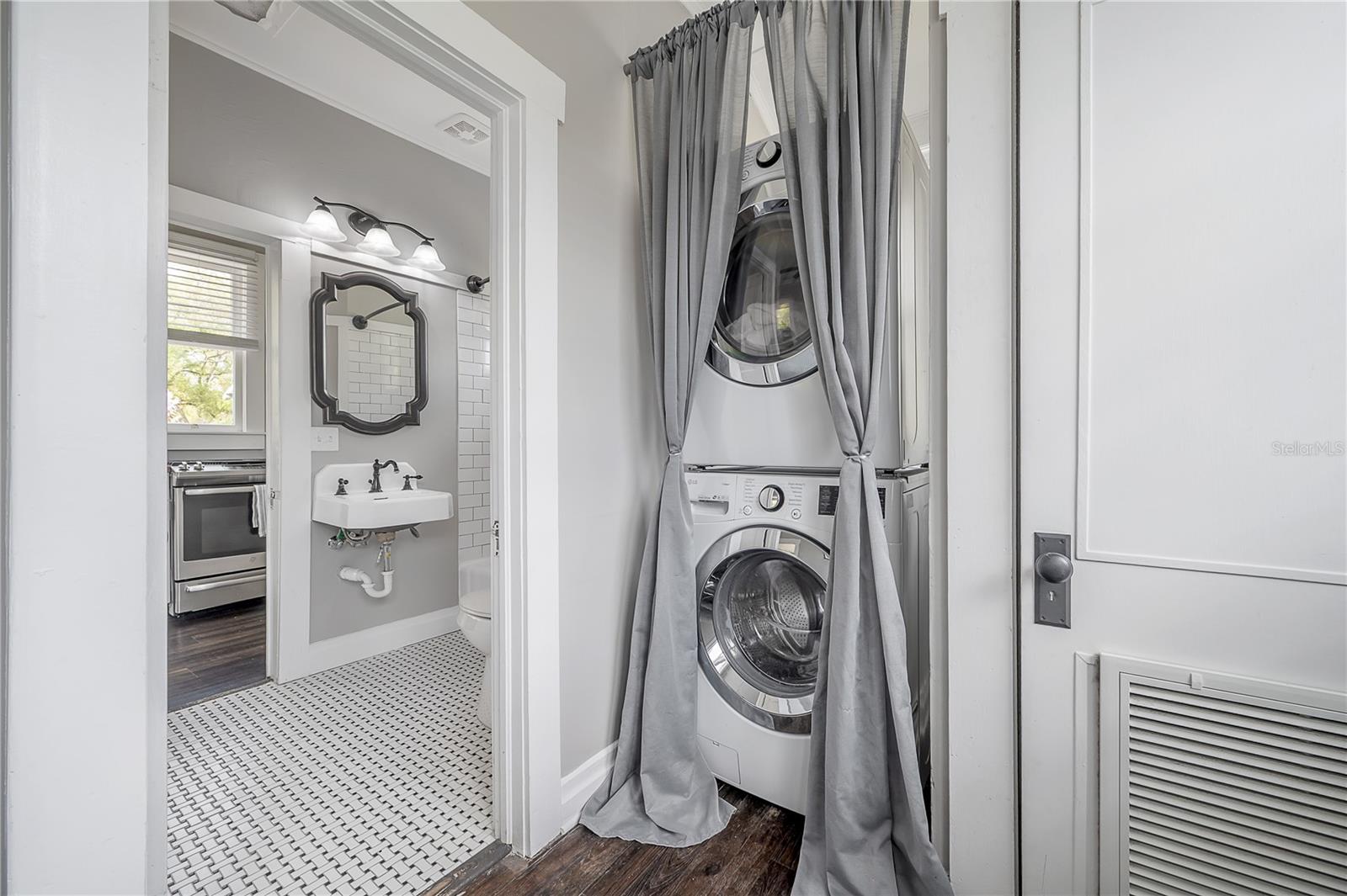 5608 N SEMINOLE AVE, TAMPA, FL, 33604