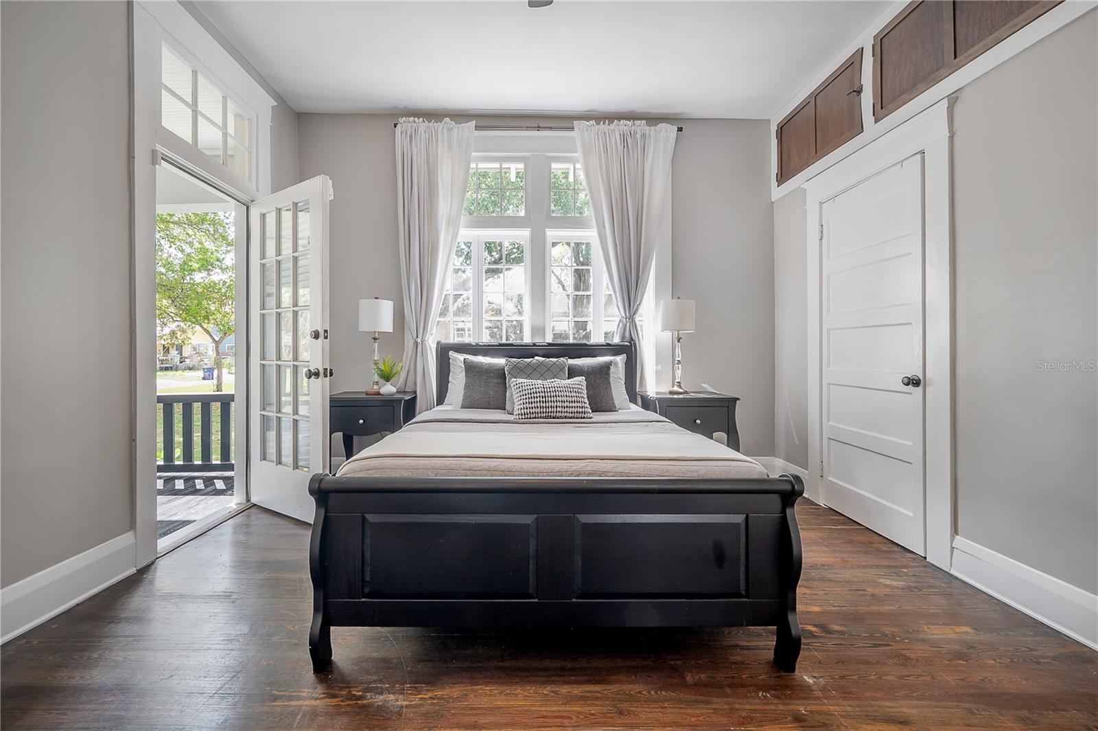 5608 N SEMINOLE AVE, TAMPA, FL, 33604