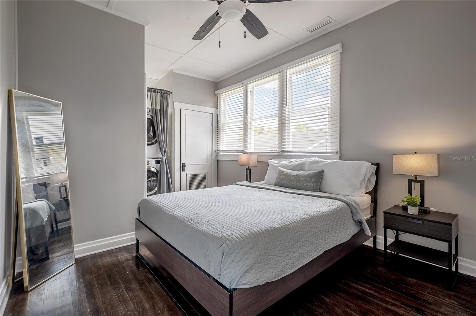 5608 N SEMINOLE AVE, TAMPA, FL, 33604