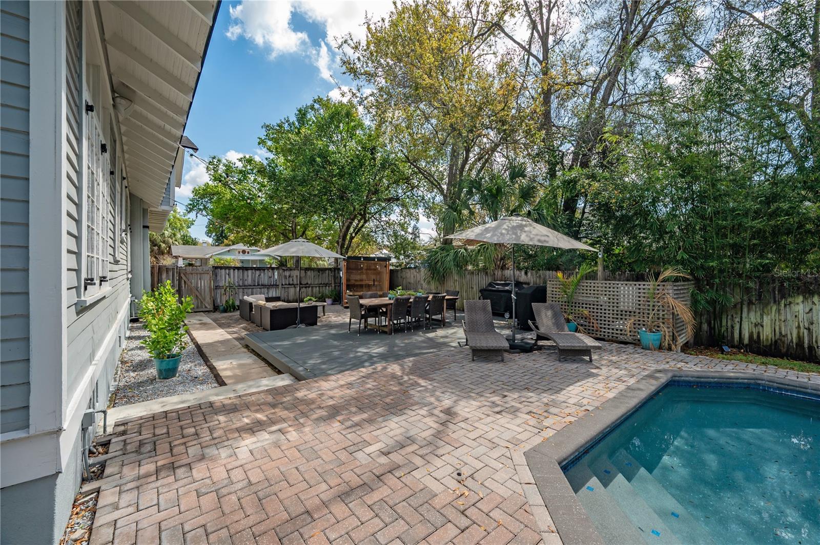 5608 N SEMINOLE AVE, TAMPA, FL, 33604