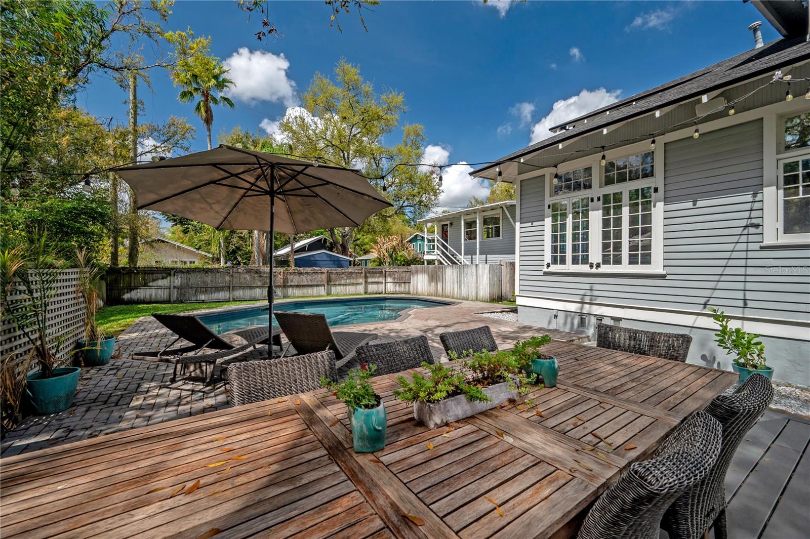 5608 N SEMINOLE AVE, TAMPA, FL, 33604