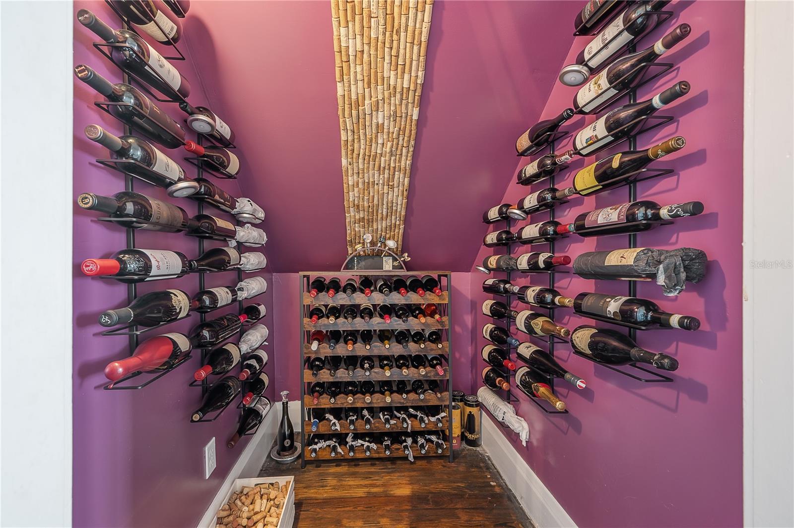 5608 N SEMINOLE AVE, TAMPA, FL, 33604