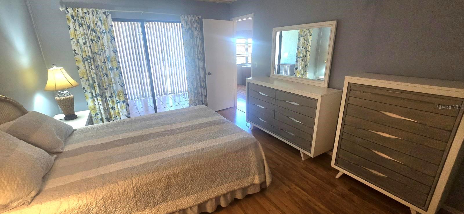 1001 TARTAN DR #302, PALM HARBOR, FL, 34684