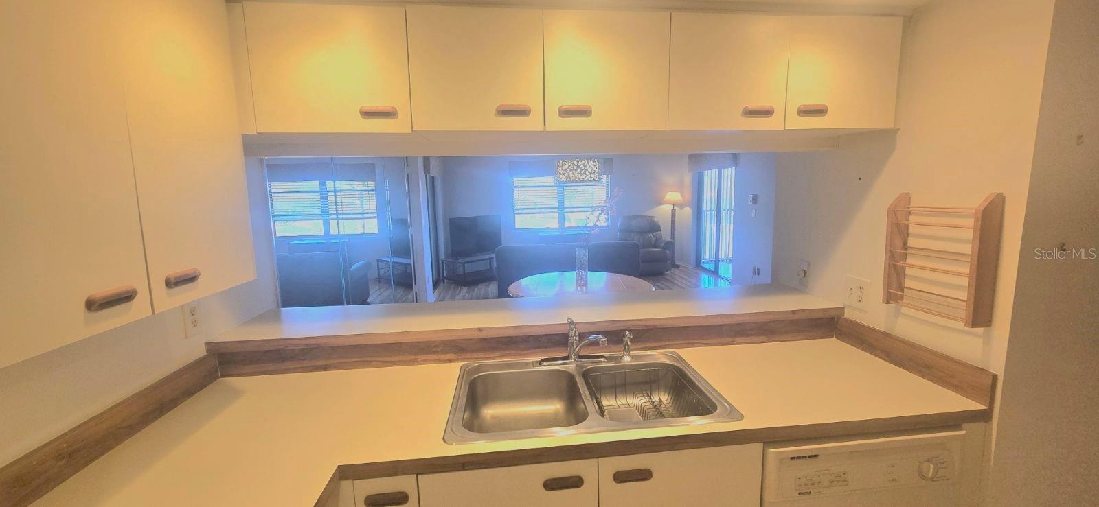 1001 TARTAN DR #302, PALM HARBOR, FL, 34684