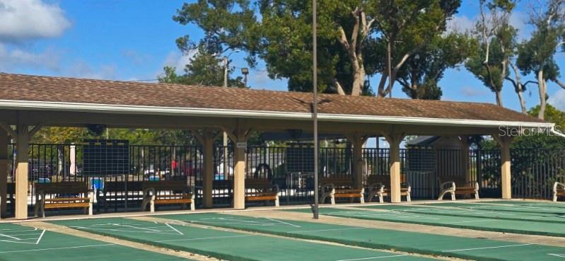 1001 TARTAN DR #302, PALM HARBOR, FL, 34684