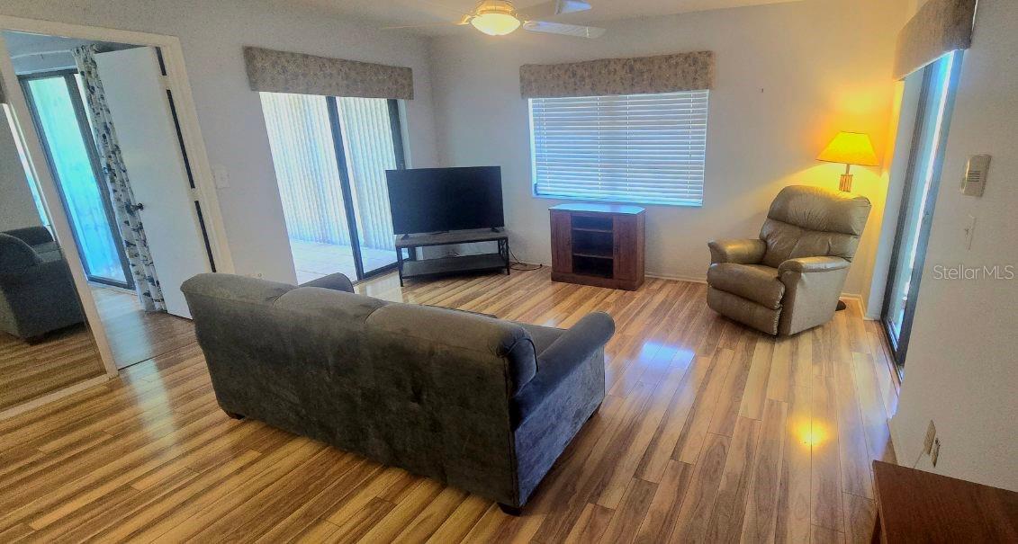 1001 TARTAN DR #302, PALM HARBOR, FL, 34684