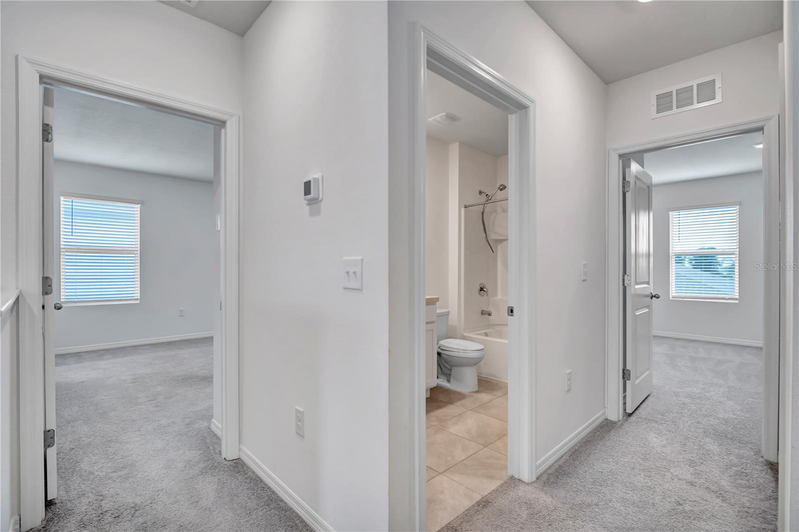 32606 CANYONLANDS DR, WESLEY CHAPEL, FL, 33543