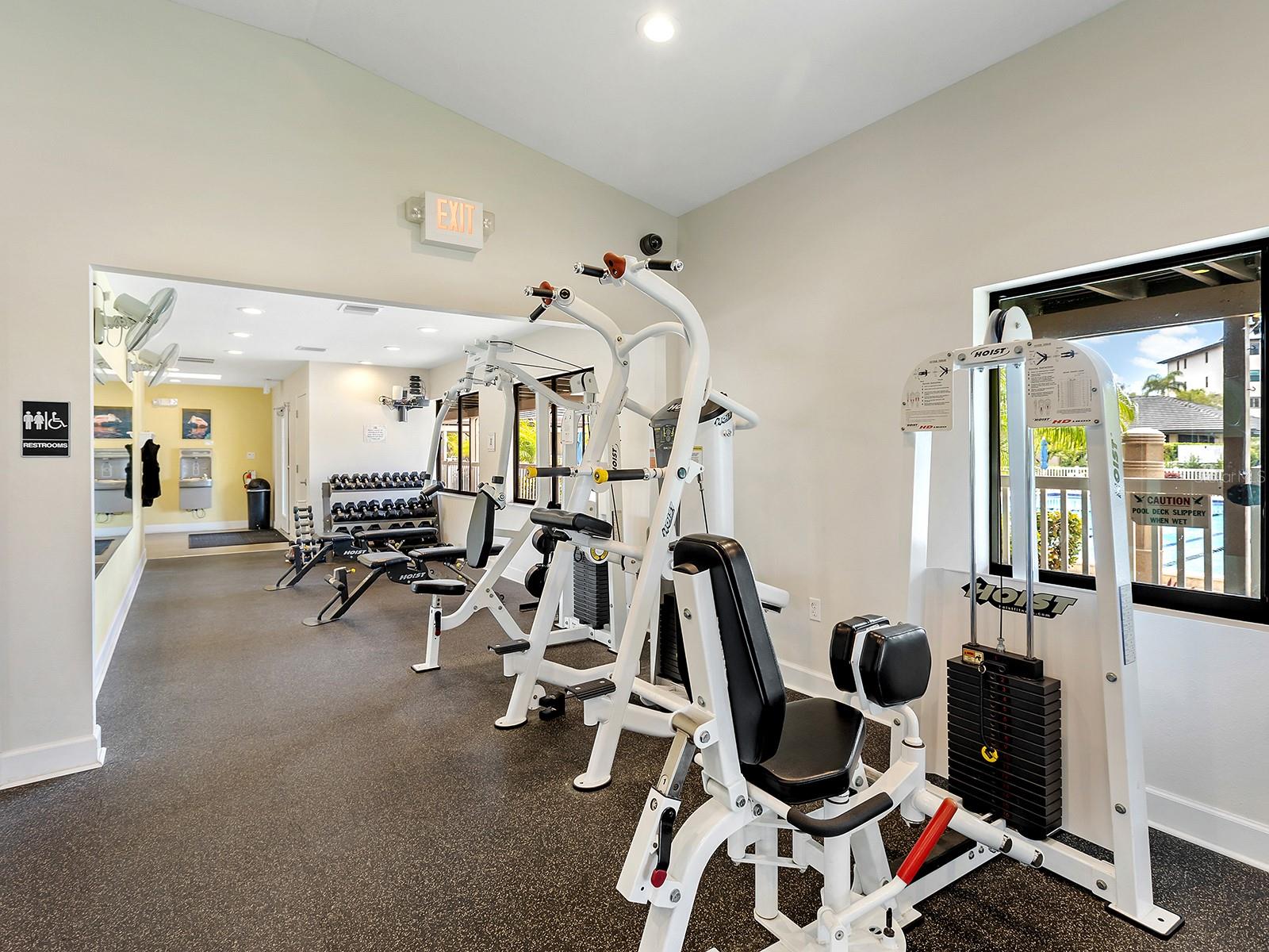 5420 EAGLES POINT CIR #106, SARASOTA, FL, 34231