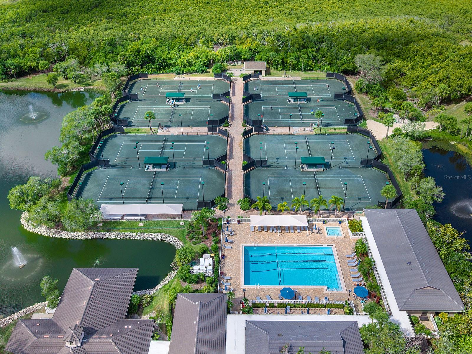 5420 EAGLES POINT CIR #106, SARASOTA, FL, 34231