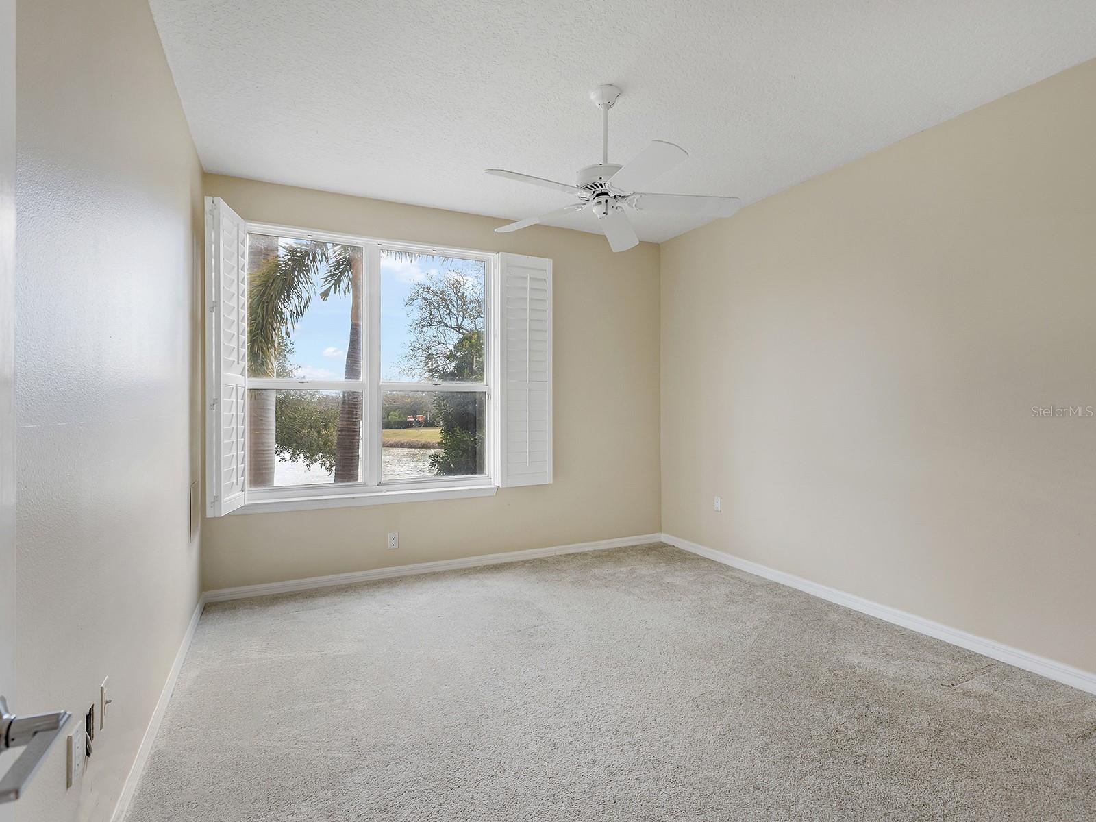 5420 EAGLES POINT CIR #106, SARASOTA, FL, 34231