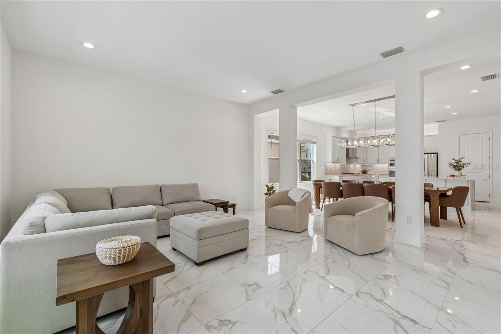 3416 ACACIA BAY AVE, WESLEY CHAPEL, FL, 33543