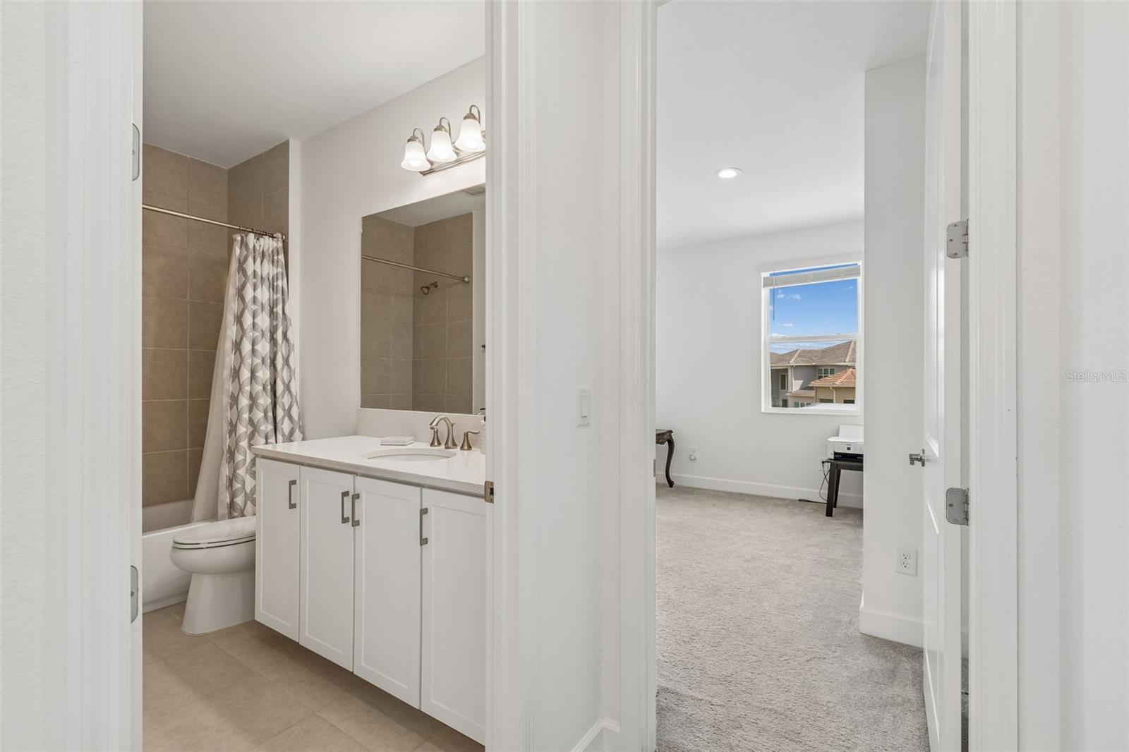 3416 ACACIA BAY AVE, WESLEY CHAPEL, FL, 33543
