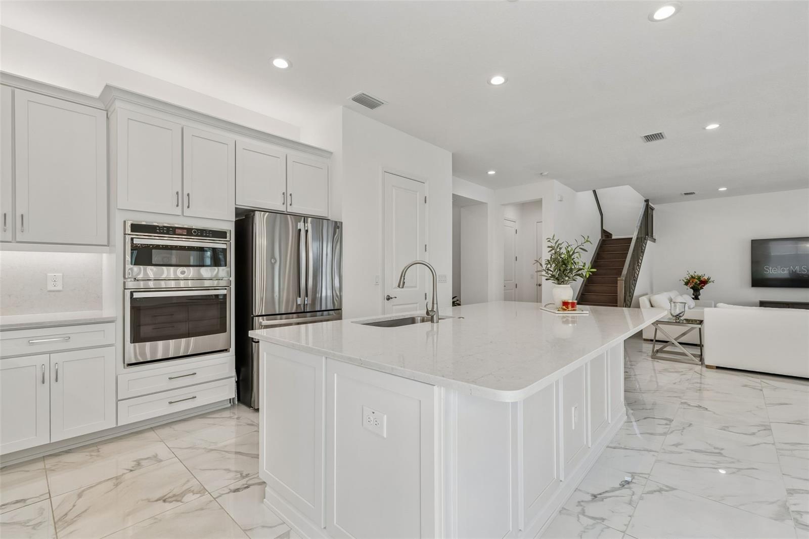3416 ACACIA BAY AVE, WESLEY CHAPEL, FL, 33543