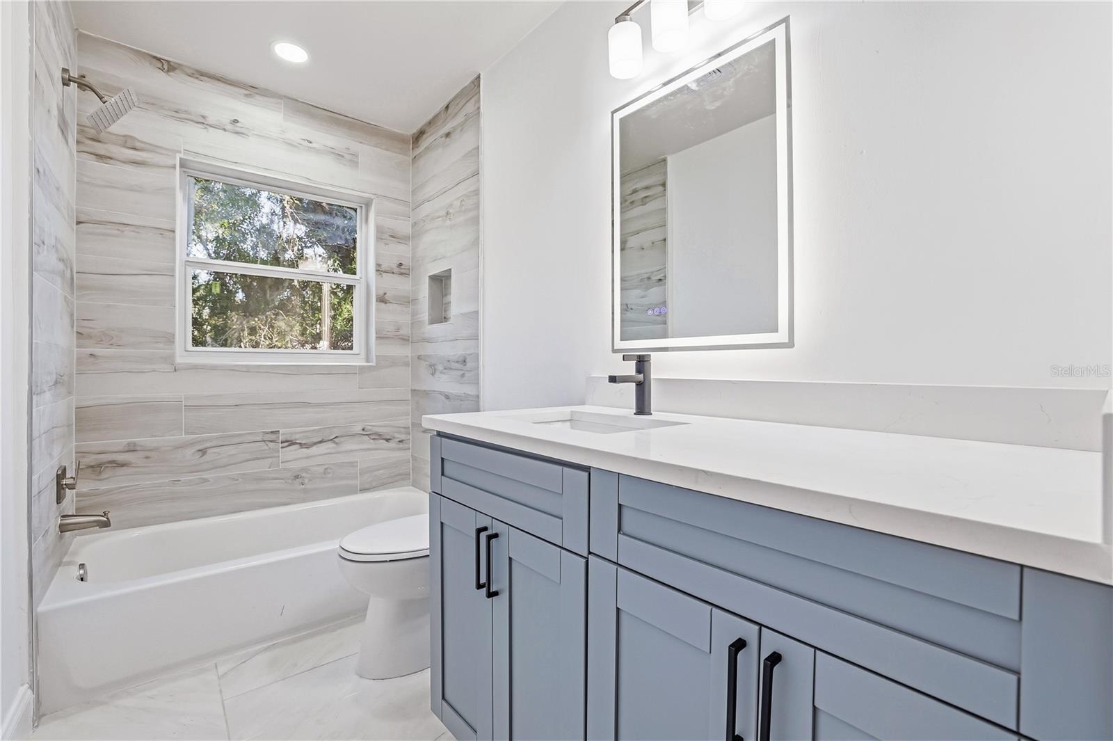 TB8482652 Property Photo