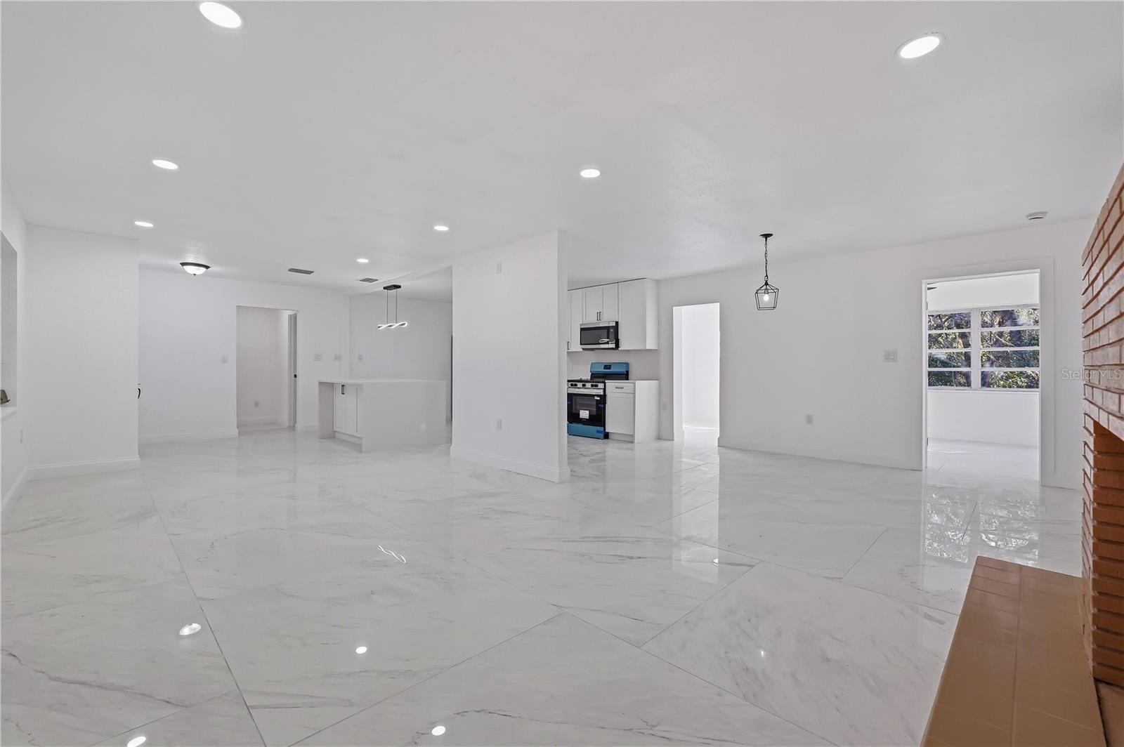 TB8482652 Property Photo