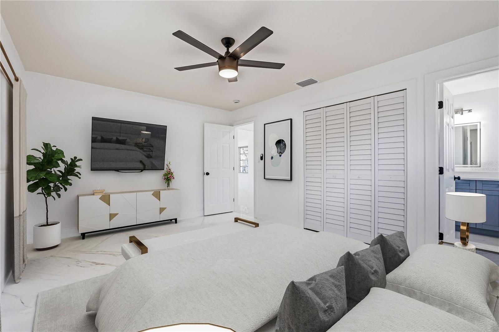 TB8482652 Property Photo