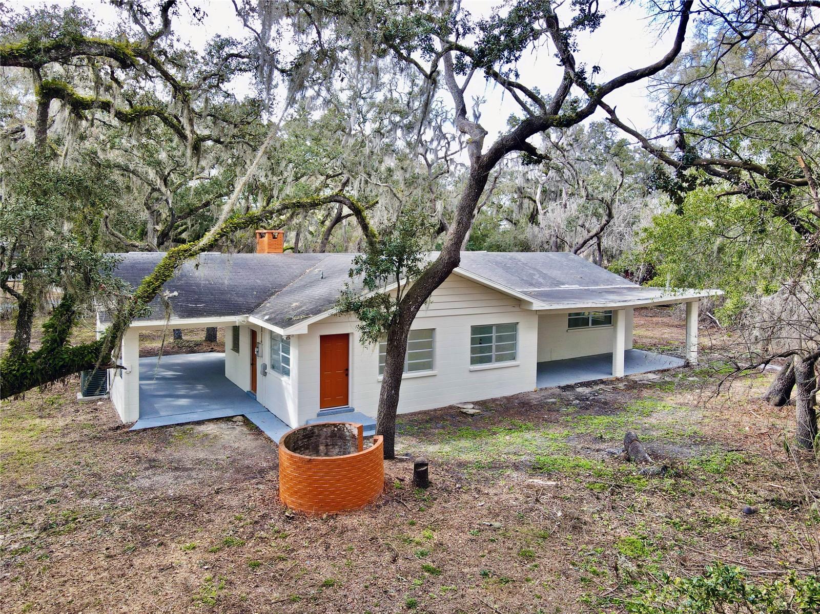 TB8482652 Property Photo