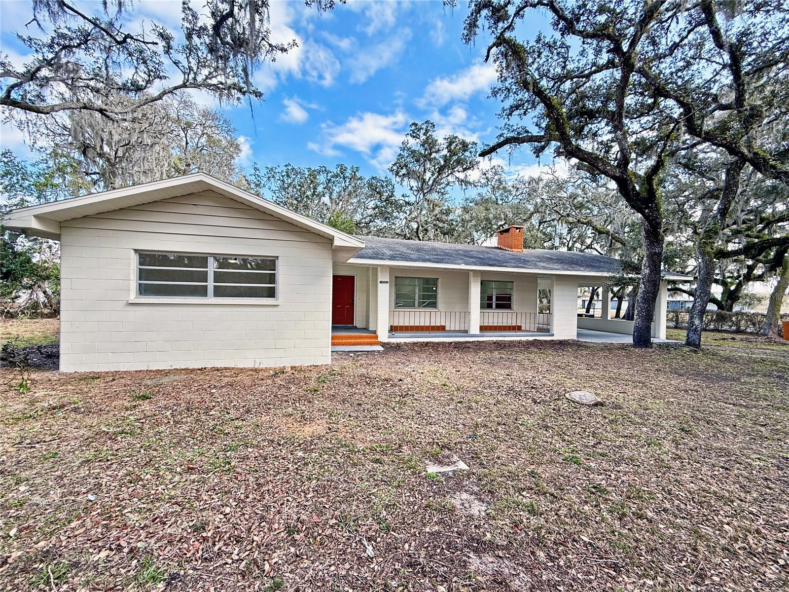 TB8482652 Property Photo