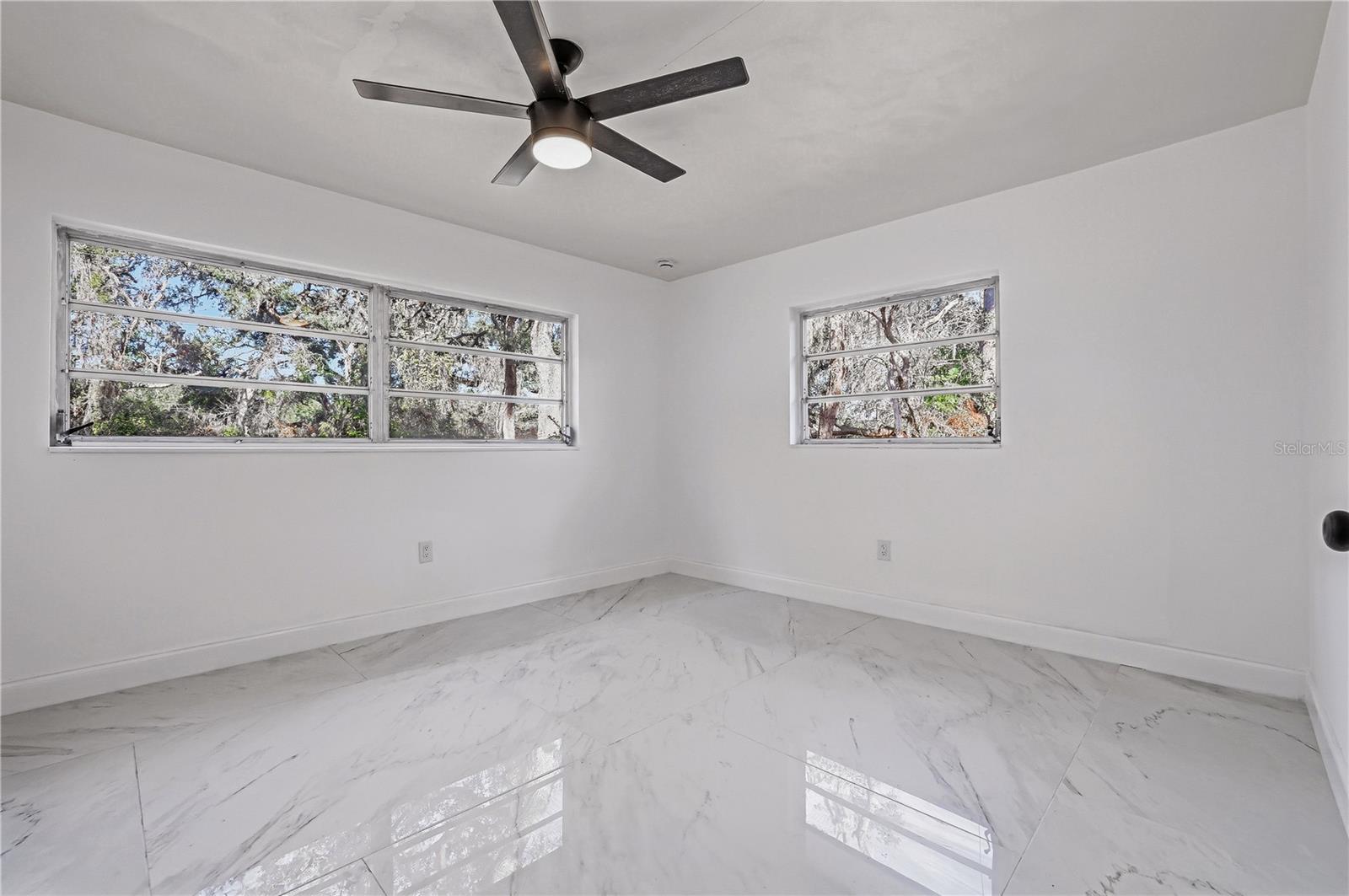 TB8482652 Property Photo