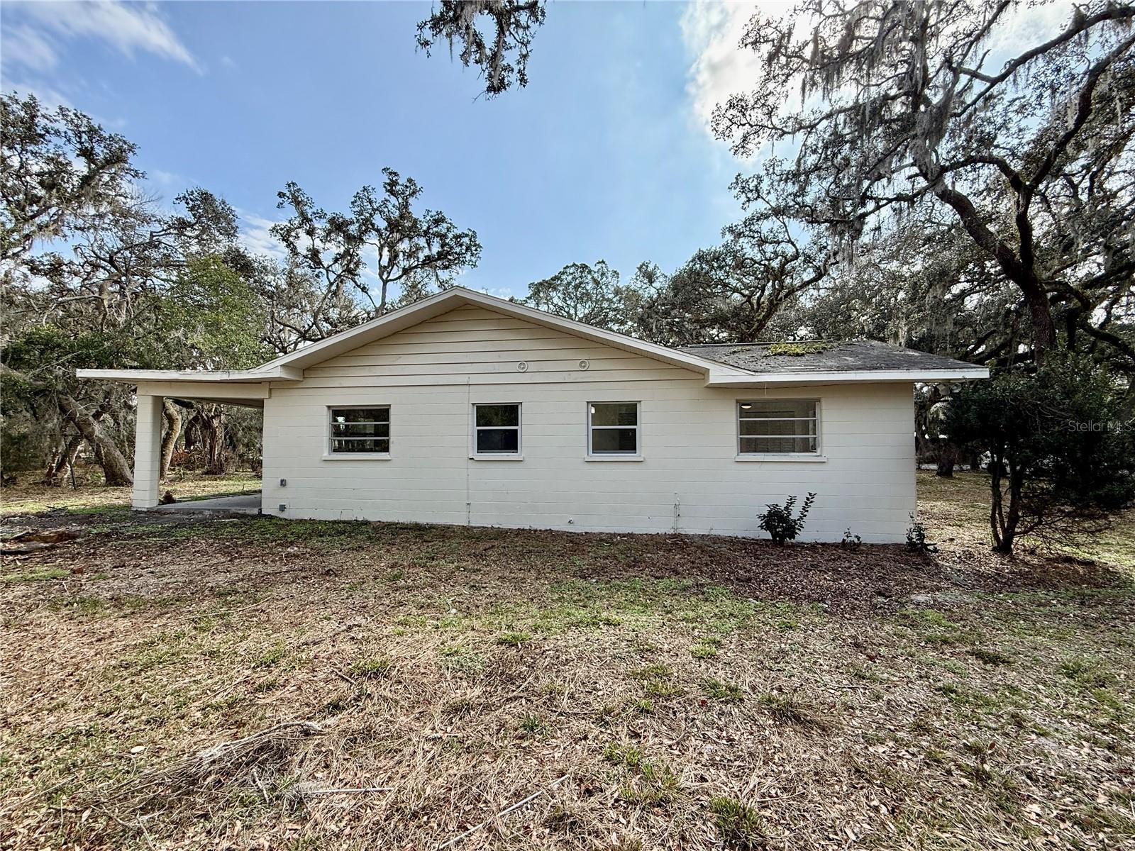 TB8482652 Property Photo