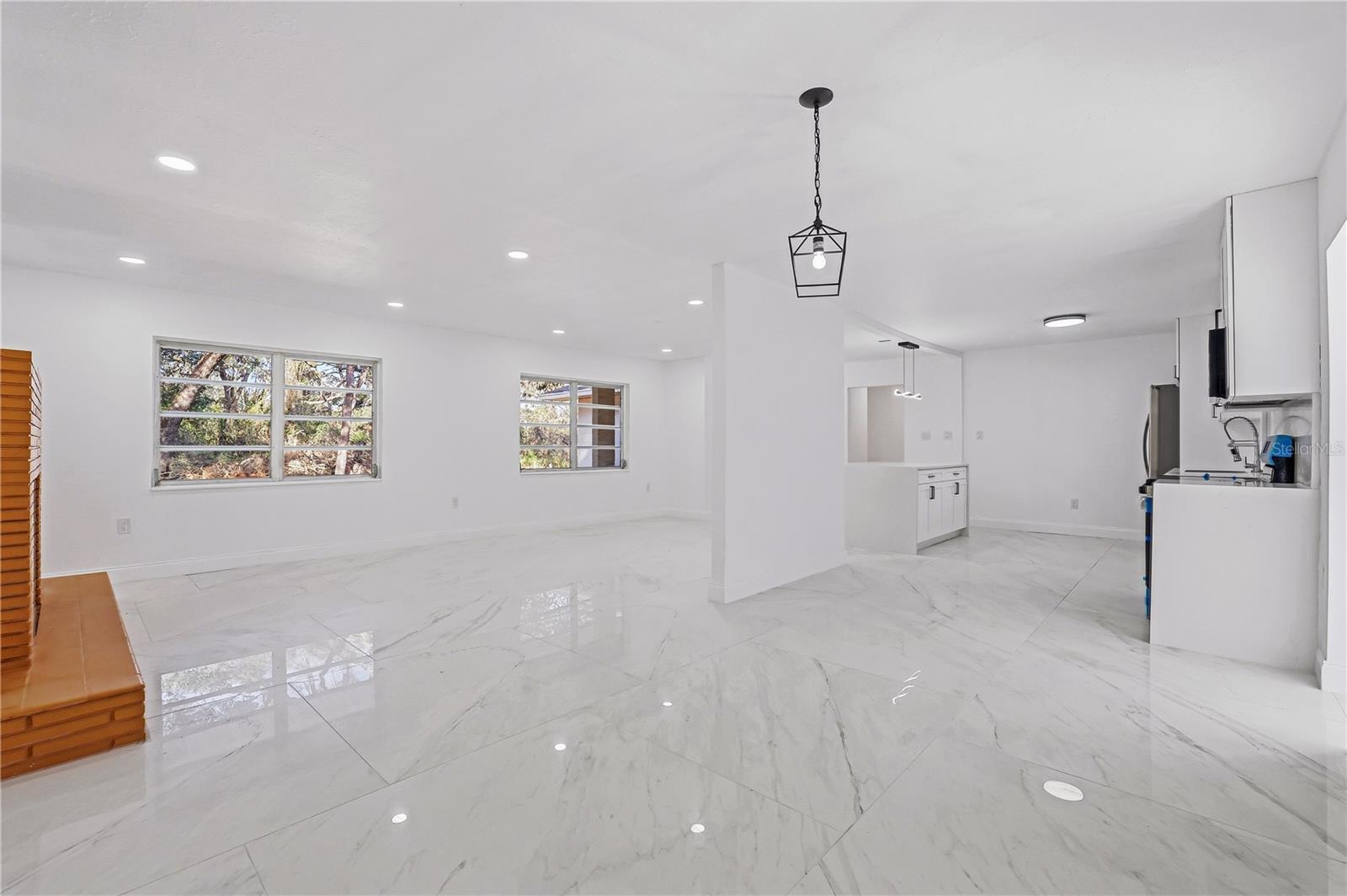 TB8482652 Property Photo