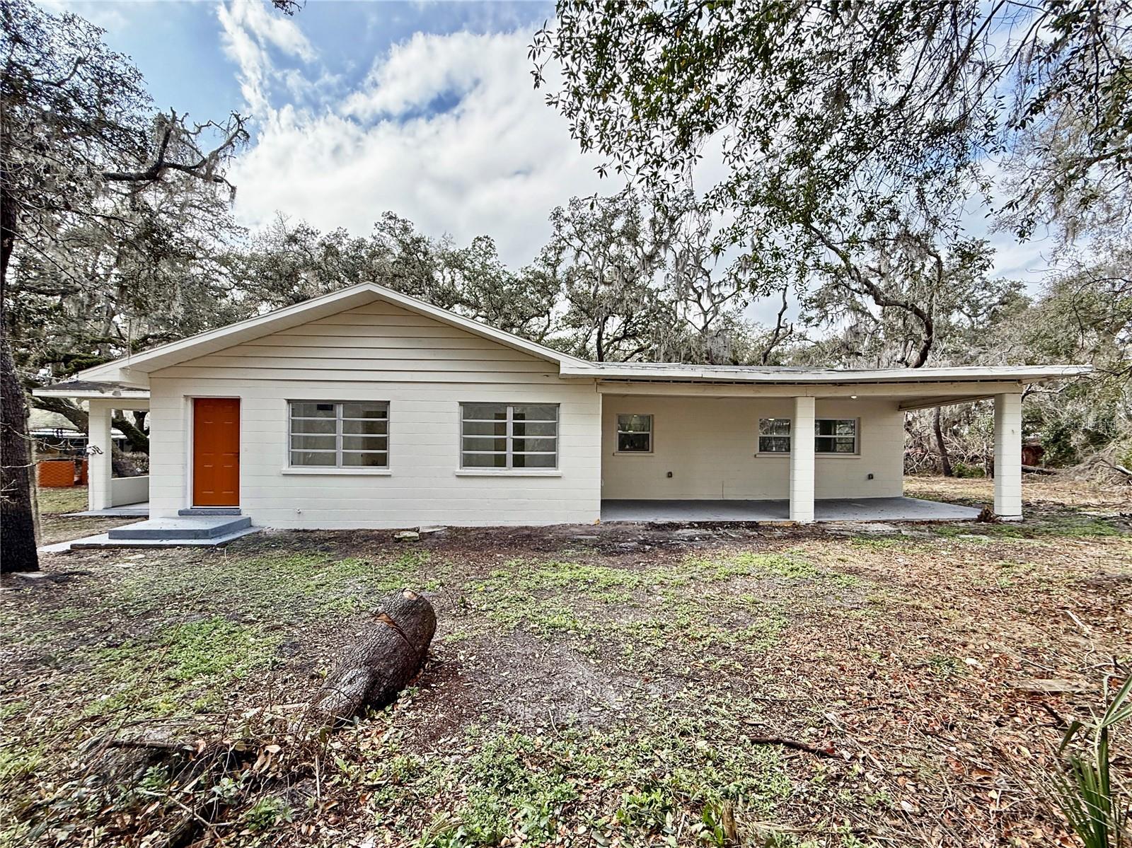 TB8482652 Property Photo