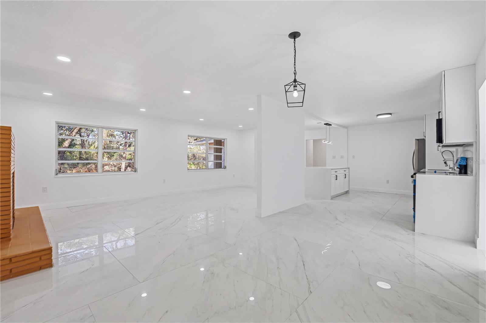 TB8482652 Property Photo