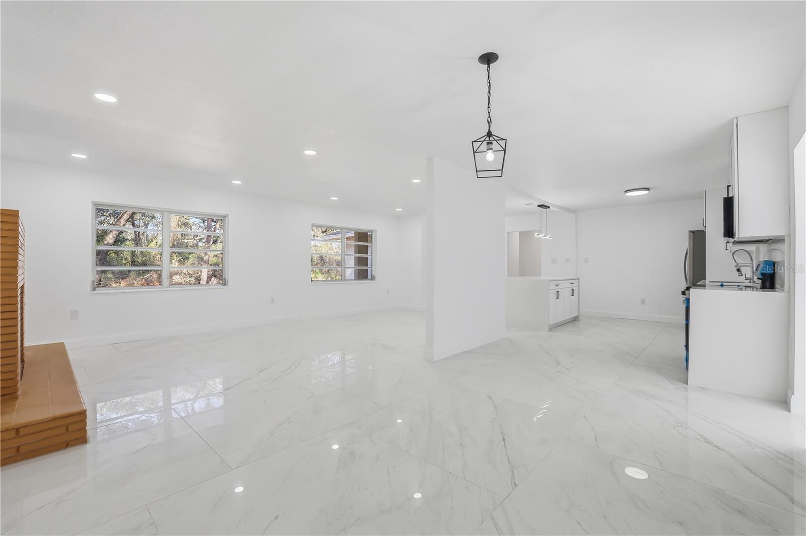 TB8482652 Property Photo