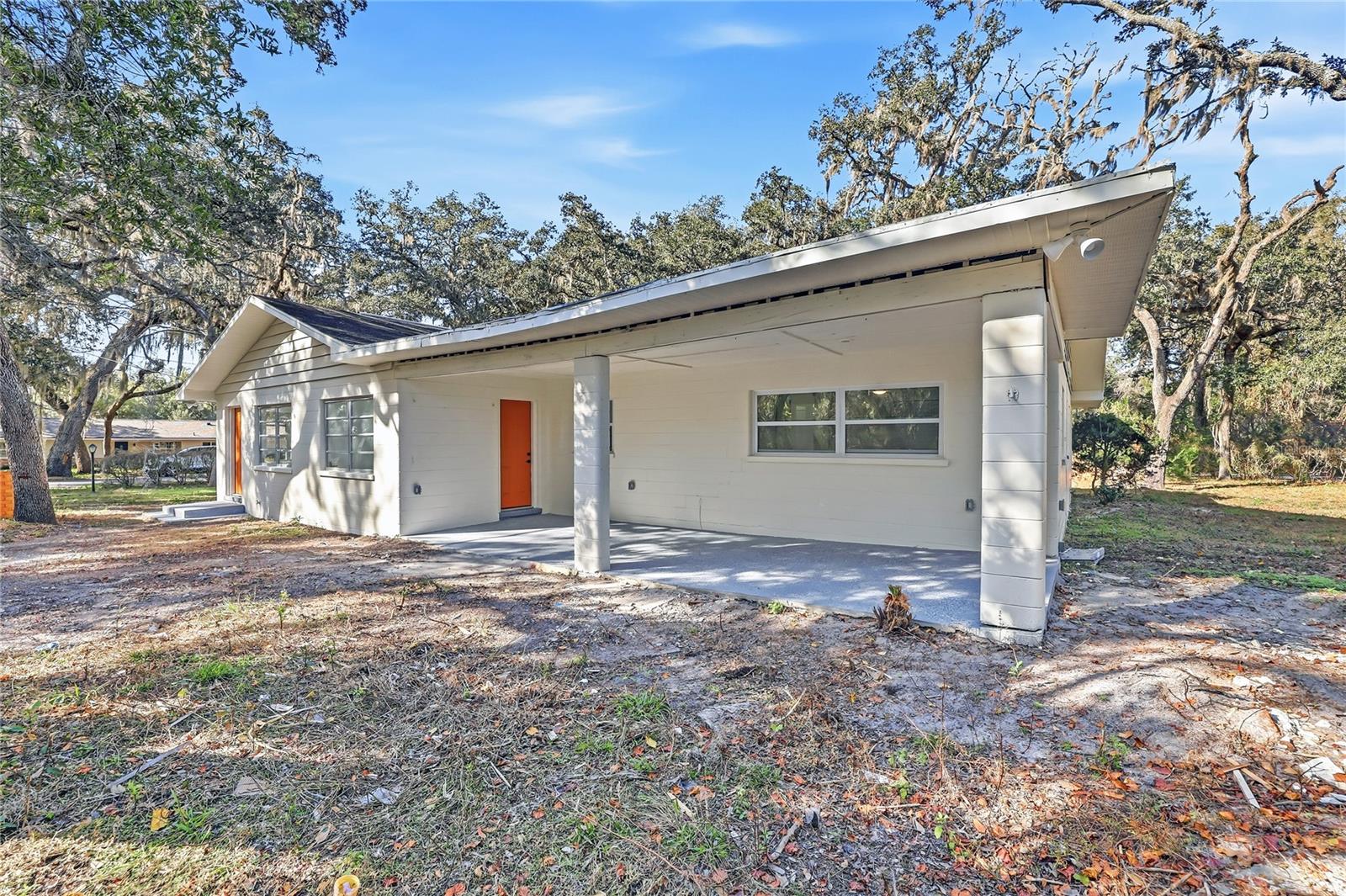 TB8482652 Property Photo