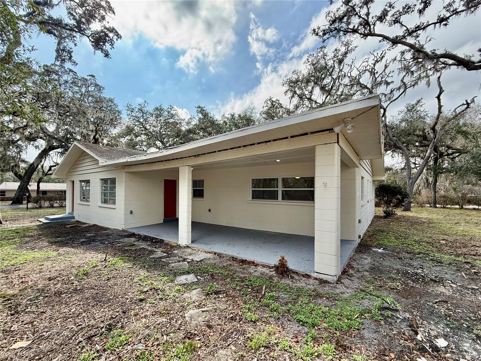 TB8482652 Property Photo