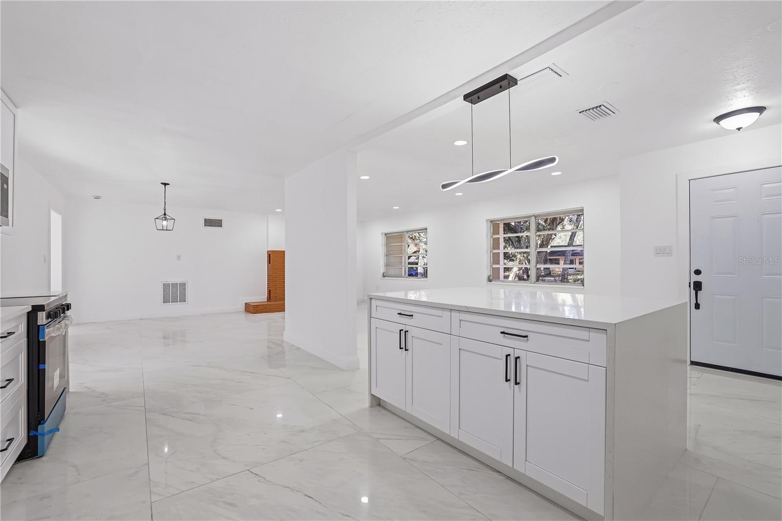 TB8482652 Property Photo