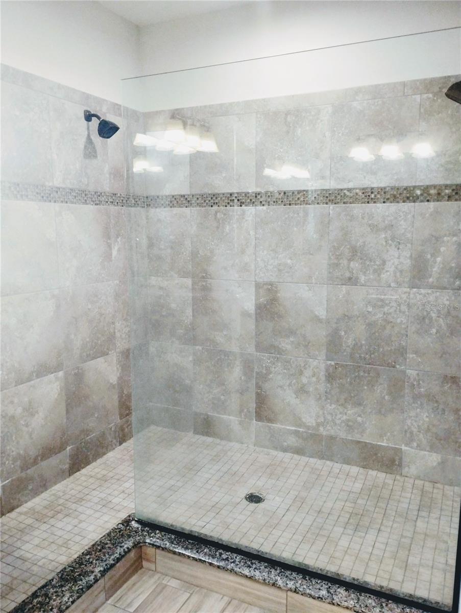 5107 AUTUMN RIDGE DR, WESLEY CHAPEL, FL, 33545