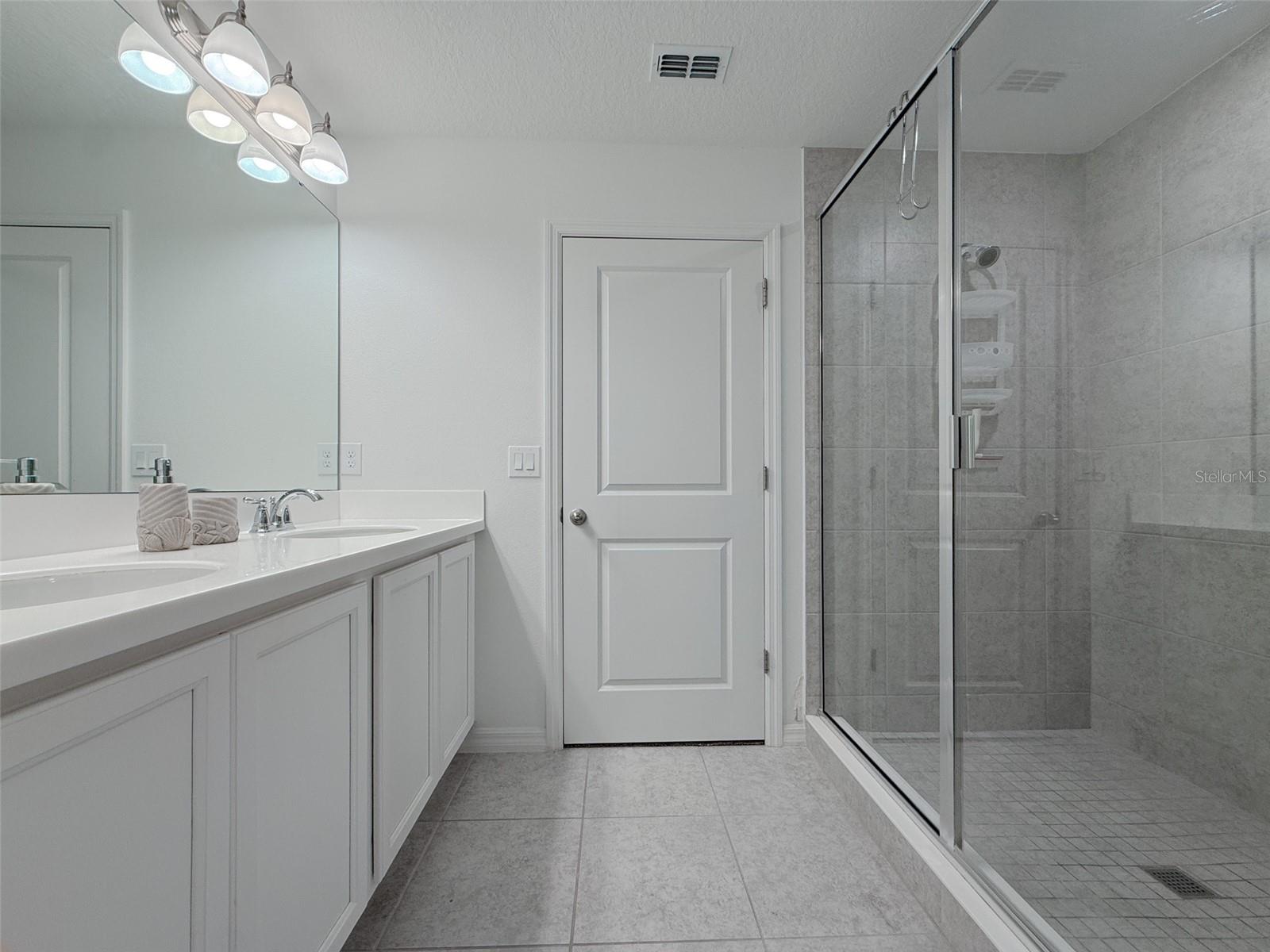 1513 DISCOVERY ST, DAVENPORT, FL, 33896