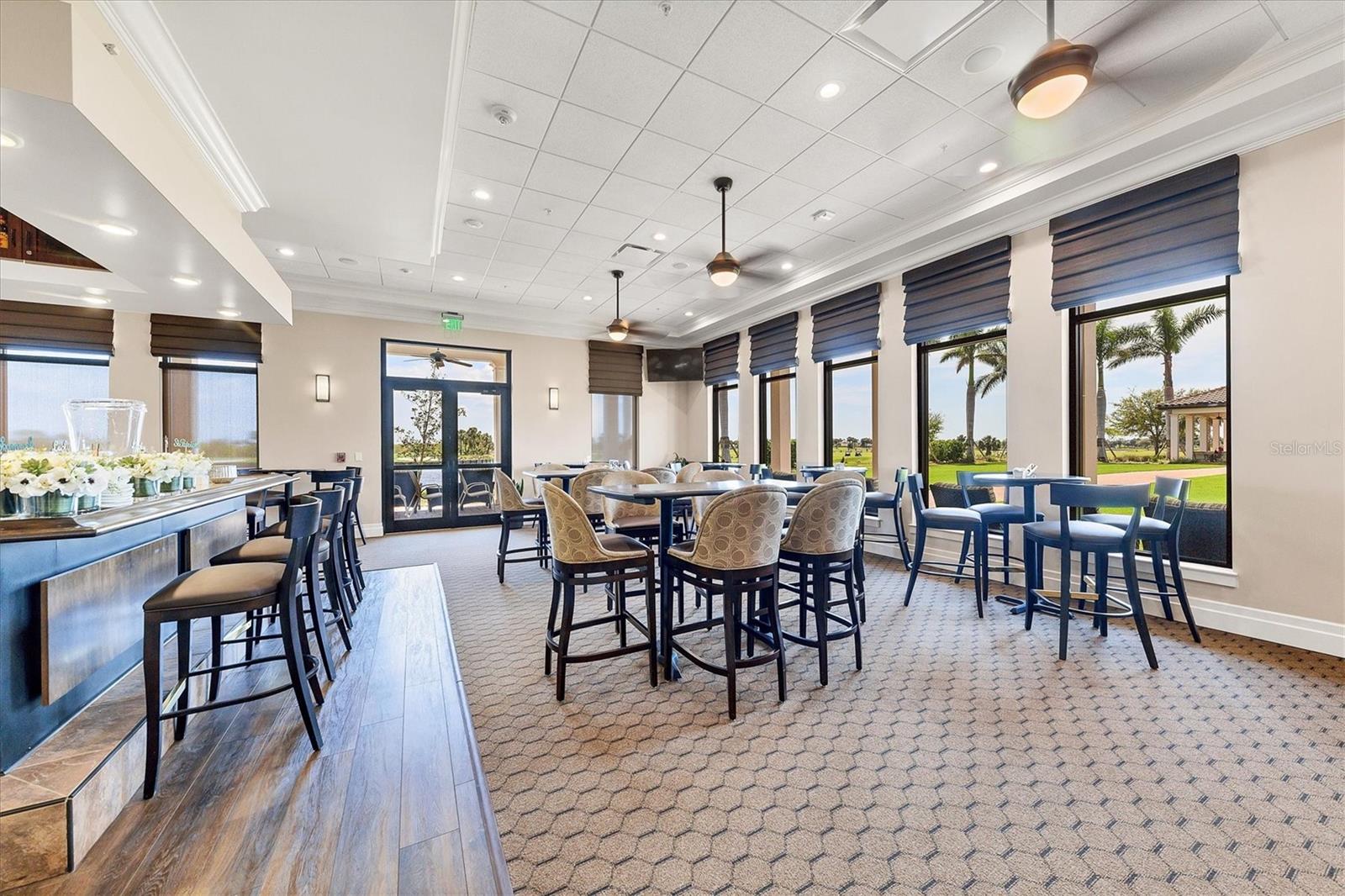 10533 CROOKED CREEK DR, VENICE, FL, 34293